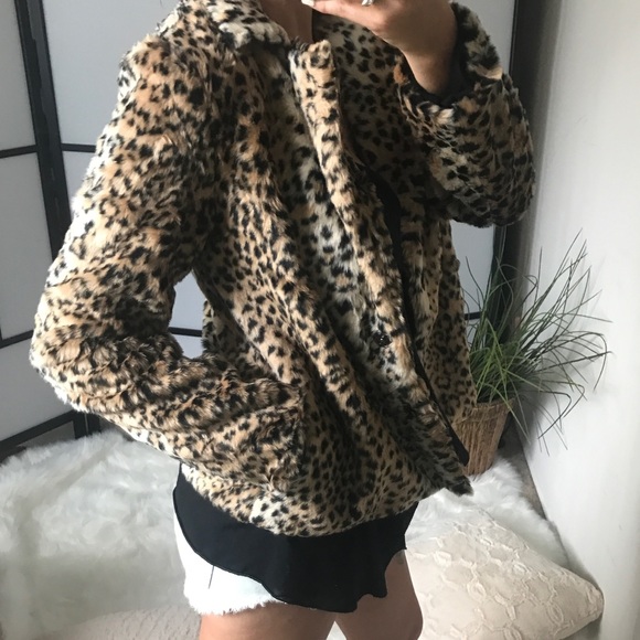 LAST 1️⃣! COLI Faux Fur Leopard Jacket - Picture 5 of 7